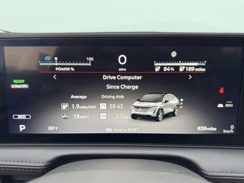 Used 2025 Nissan Ariya FWD image 89