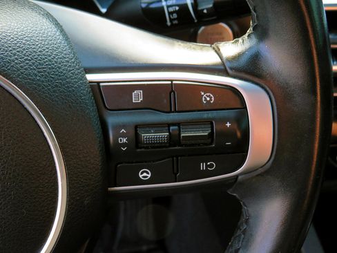 Used 2023 Kia K5 EX image 21