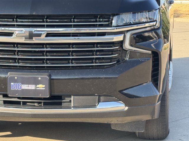 Used 2021 Chevrolet Suburban LT AWD/4WD image 10