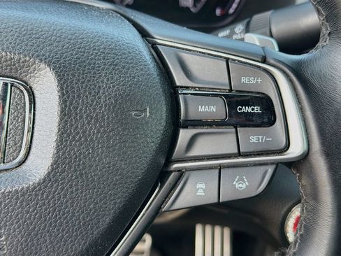 Used 2019 Honda Accord Sport image 15