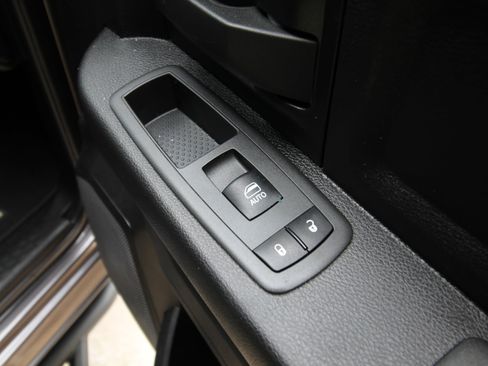 Used 2022 RAM 3500 Tradesman AWD/4WD image 32