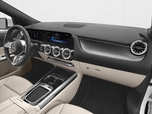 New 2026 Mercedes-Benz GLA 250 GLA 250 image 11