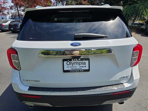 Used 2021 Ford Explorer Limited AWD/4WD image 5