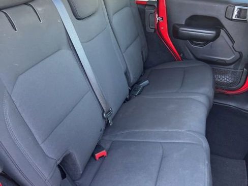 Certified 2018 Jeep Wrangler Unlimited Sport S image 13