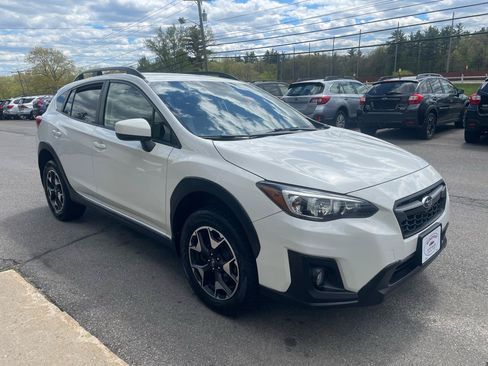 Used 2019 Subaru Crosstrek 2.0i Premium w/ Eyesight System AWD/4WD image 3