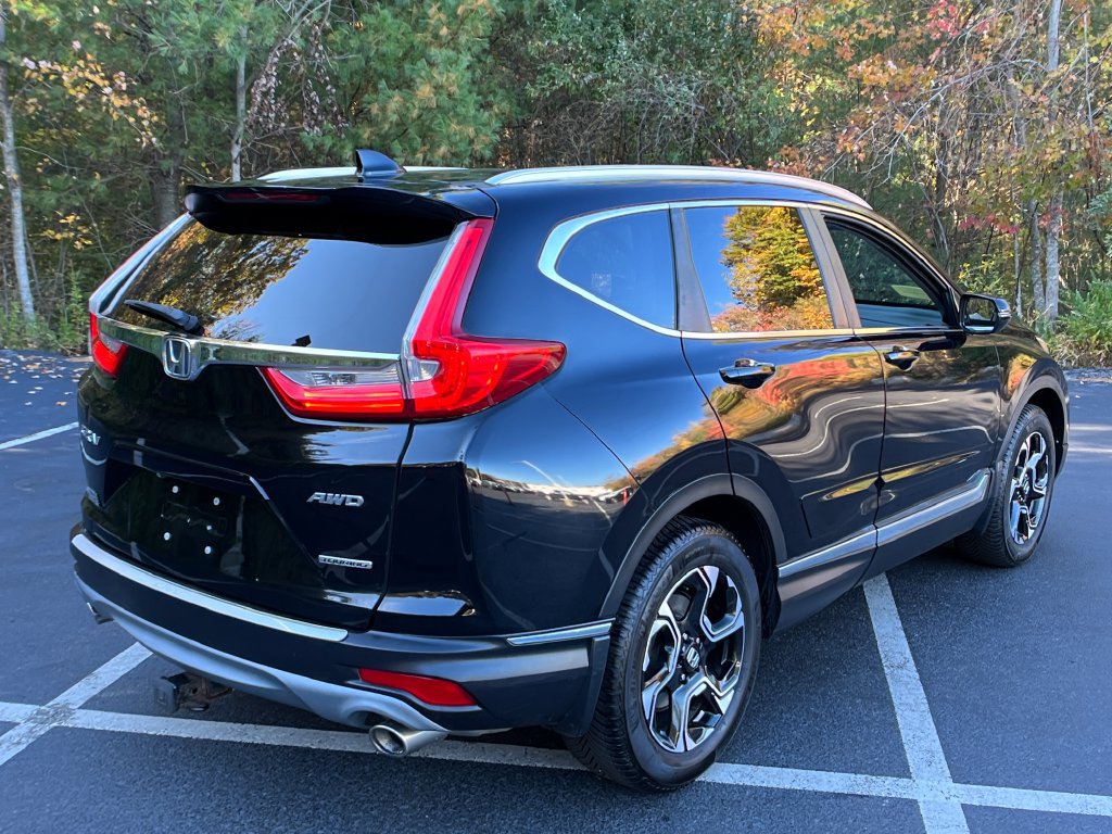 Used 2018 Honda CR-V Touring image 5