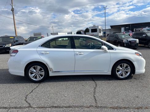 Used 2012 Lexus HS 250h image 5
