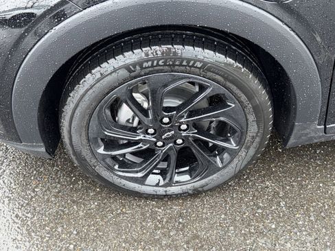 New 2027 Chevrolet Bolt RS image 12