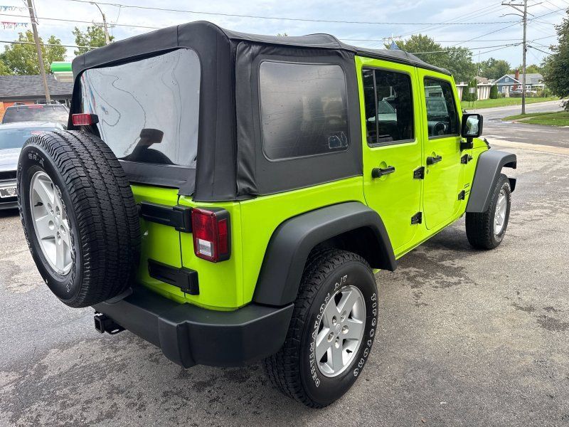 Used 2012 Jeep Wrangler Unlimited Sport AWD/4WD image 5