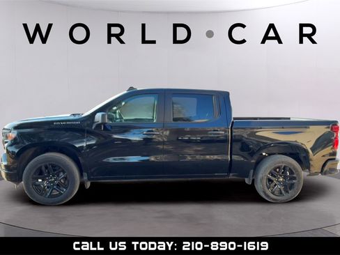 Used 2022 Chevrolet Silverado 1500 Custom image 5