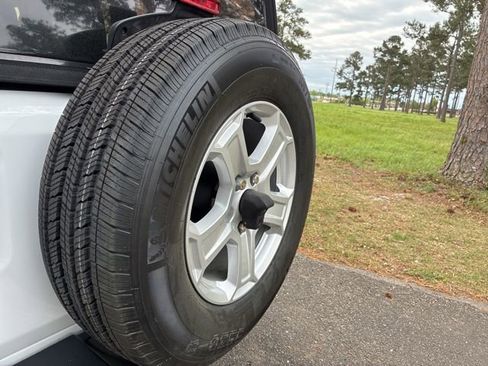 Used 2020 Jeep Wrangler Unlimited Sport S image 14