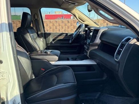 Used 2019 RAM 3500 Laramie image 8