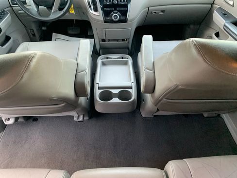 Used 2012 Honda Odyssey EX-L image 18