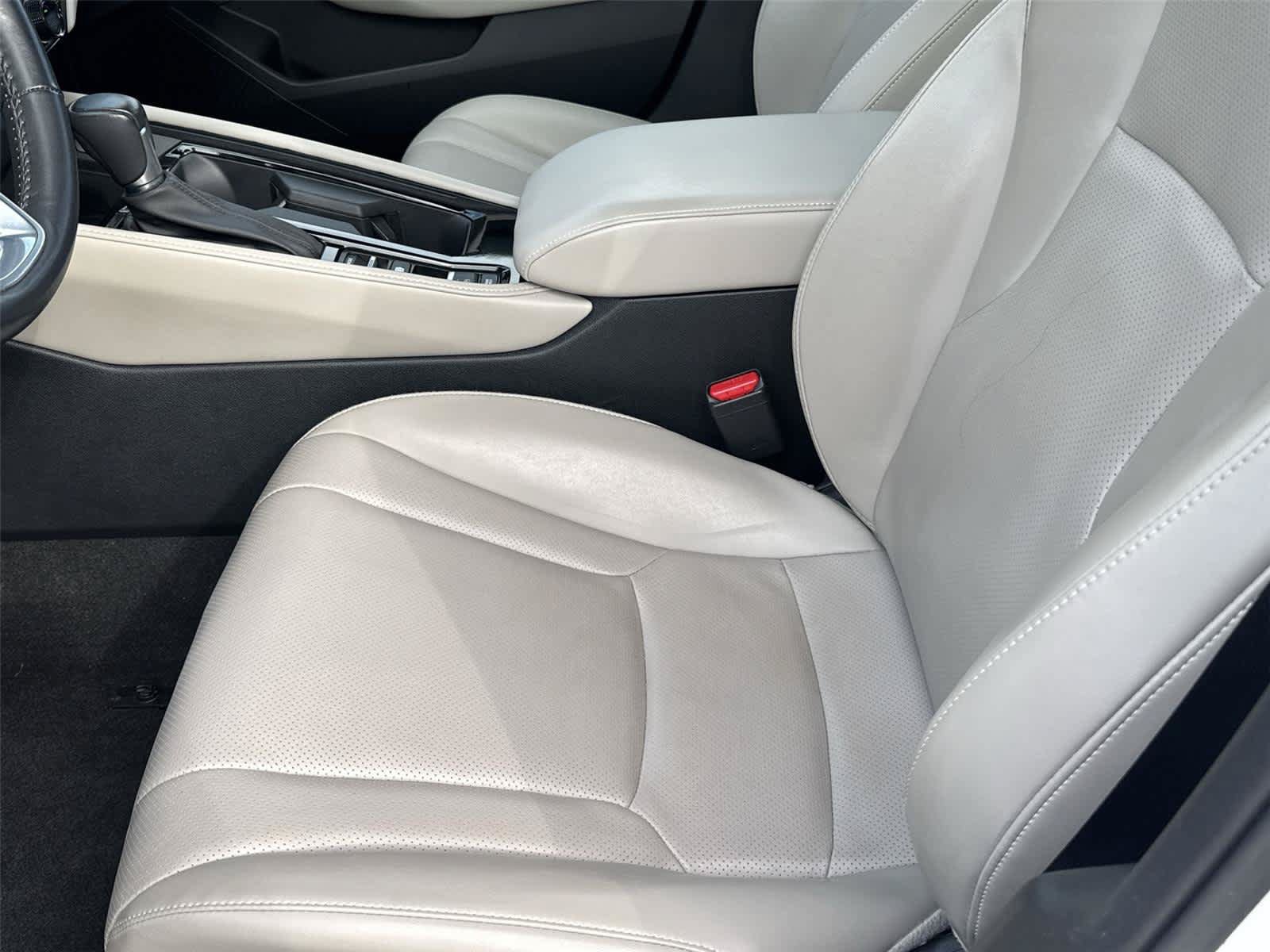 Used 2023 Honda Accord Touring image 13