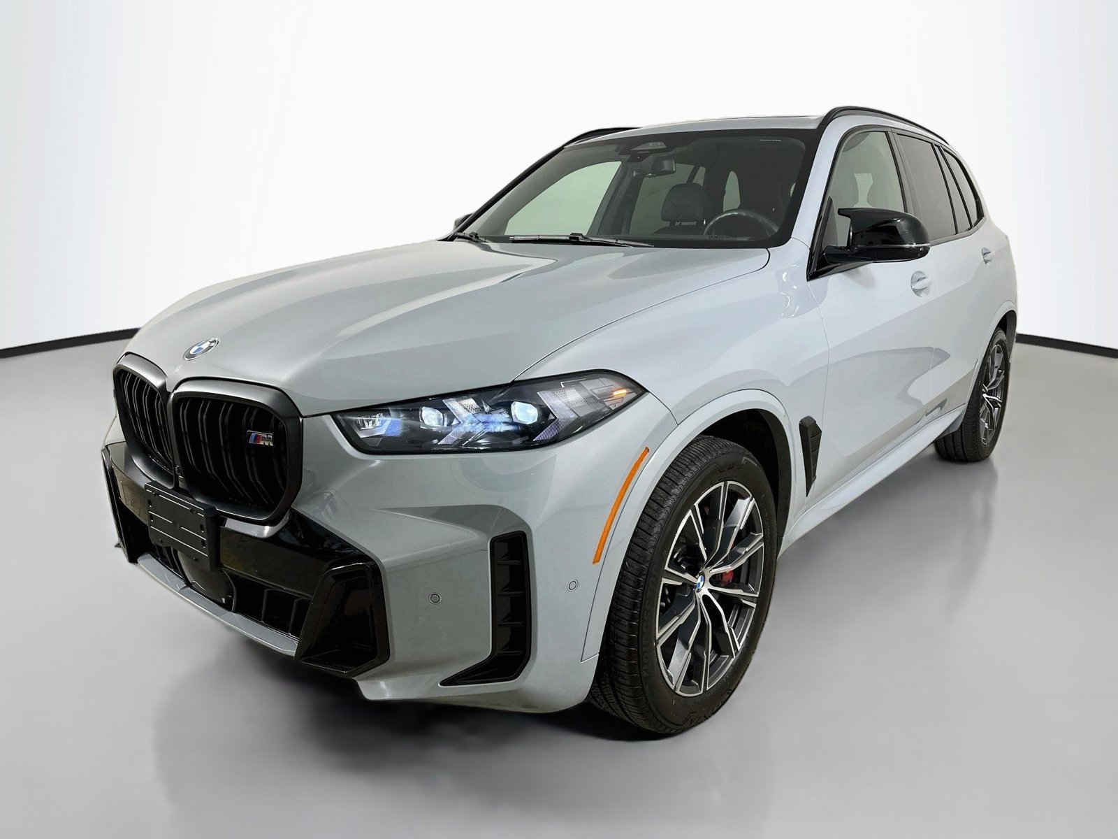 Used 2026 BMW X5 M60i w/ Executive Package AWD/4WD image 1