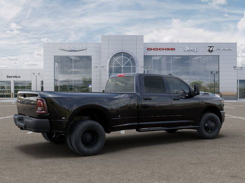 New 2026 RAM 3500 Tradesman image 4