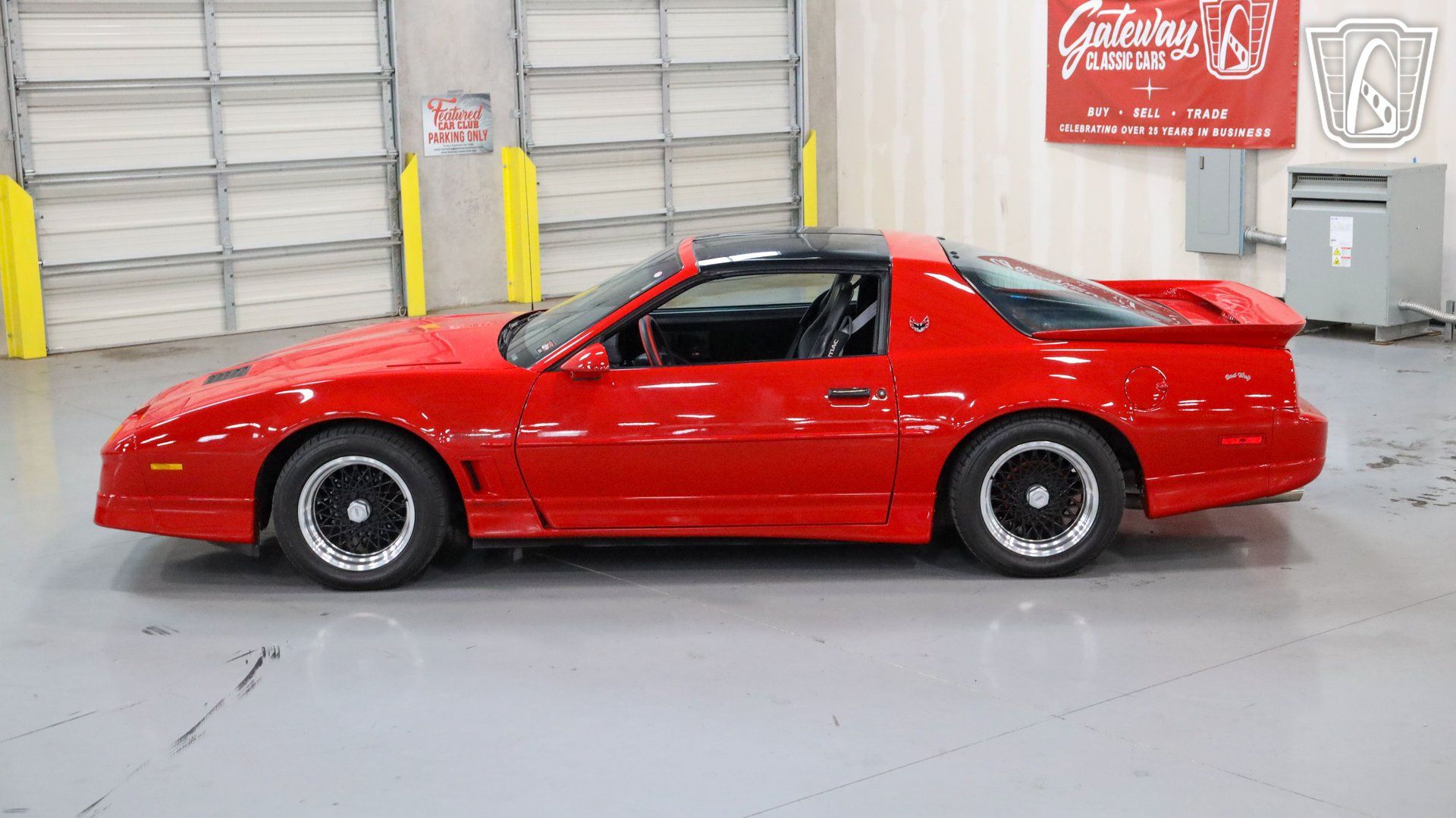 Used 1988 Pontiac Firebird Trans Am RWD image 27