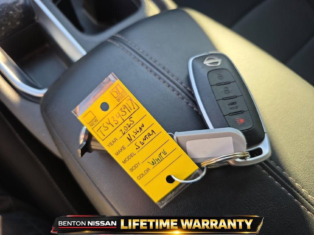 Used 2025 Nissan Sentra SV w/ Trunk Package FWD image 15