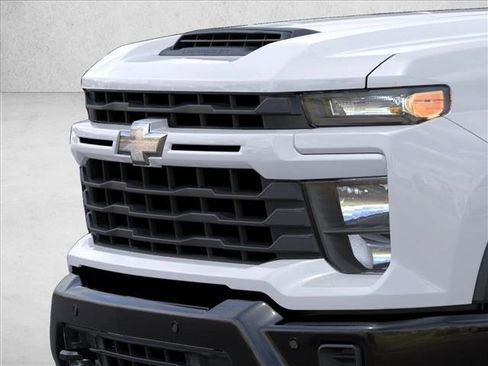 New 2026 Chevrolet Silverado 2500 Custom w/ Custom Value Package AWD/4WD image 13