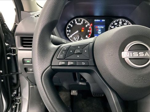 Used 2025 Nissan Sentra S image 22