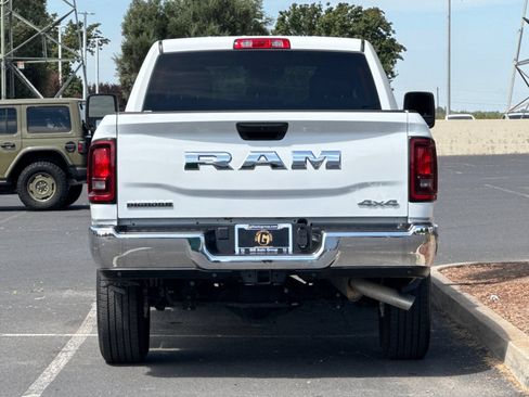 Used 2026 RAM 2500 Big Horn AWD/4WD image 5