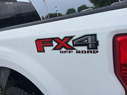Used 2020 Ford F250 XL w/ STX Appearance Package AWD/4WD image 6