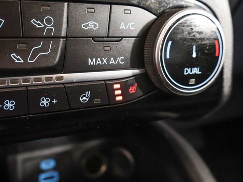 Used 2022 Ford Escape SEL image 45