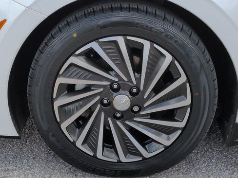Used 2021 Hyundai Sonata Limited FWD image 11