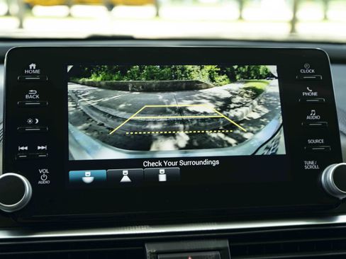 Used 2021 Honda Accord Sport Special Edition image 31