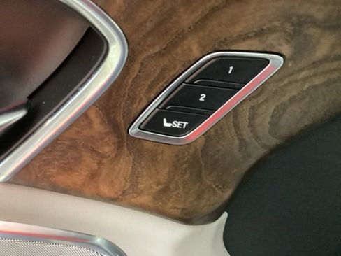 Used 2020 Acura RDX AWD w/ Advance Package image 17