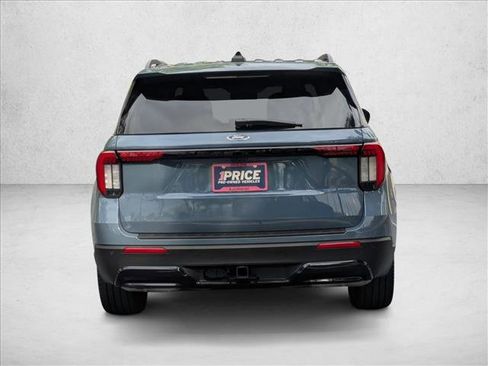 Used 2025 Ford Explorer ST-Line w/ Premium Package RWD image 7