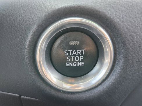 Used 2019 MAZDA CX-5 Touring image 25