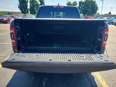 Used 2020 RAM 1500 Laramie AWD/4WD image 34