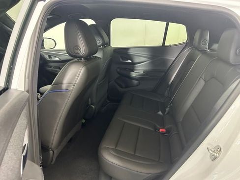 Used 2026 Buick Envista Sport Touring w/ Convenience I Package FWD image 24