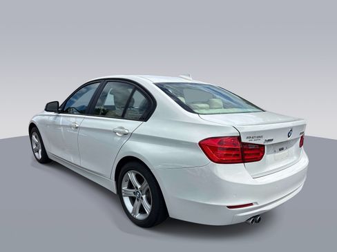 Used 2014 BMW 328i xDrive Sedan AWD/4WD image 5