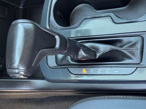Used 2021 Chevrolet Colorado Z71 AWD/4WD image 30