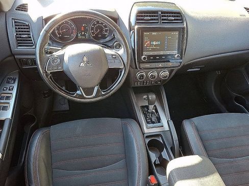 Used 2023 Mitsubishi Outlander Sport SE AWD/4WD image 12