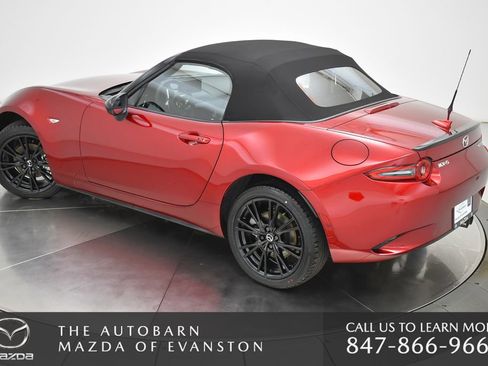 New 2026 MAZDA MX-5 Miata Club w/ Interior Package RWD image 8