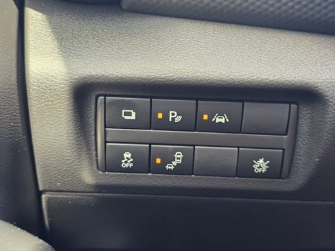 Used 2025 Nissan Kicks Play S FWD image 22