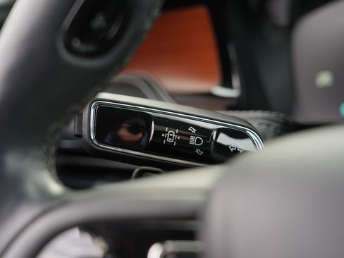 Used 2022 Lincoln Corsair Reserve w/ Elements Package image 32