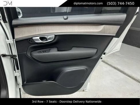 Used 2025 Volvo XC90 T8 Ultra w/ Protection Package Premier AWD/4WD image 31
