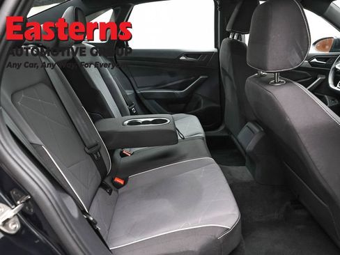 Used 2025 Volkswagen Jetta Sport FWD image 22