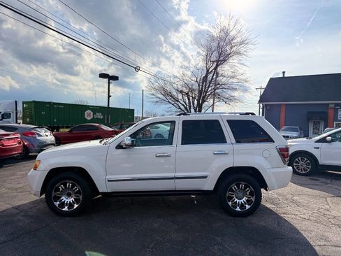 Used 2010 Jeep Grand Cherokee Limited image 6
