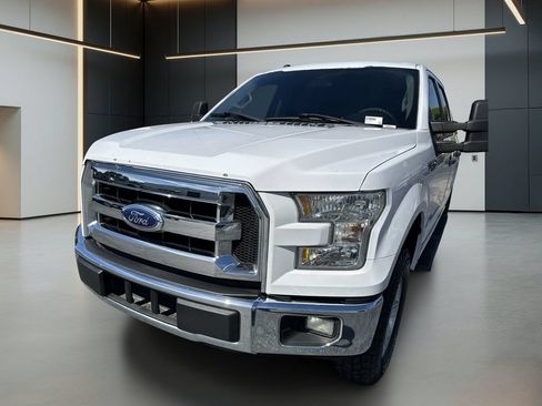 Used 2017 Ford F150 XLT RWD image 11