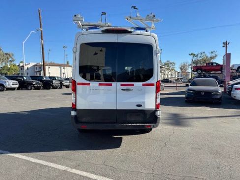 Used 2019 Ford Transit 150 XLT image 4