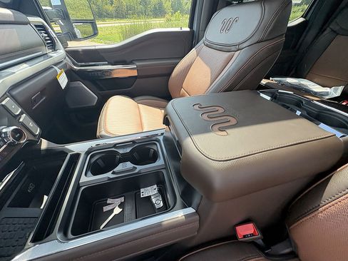 New 2026 Ford F350 King Ranch w/ Chrome Package AWD/4WD image 33