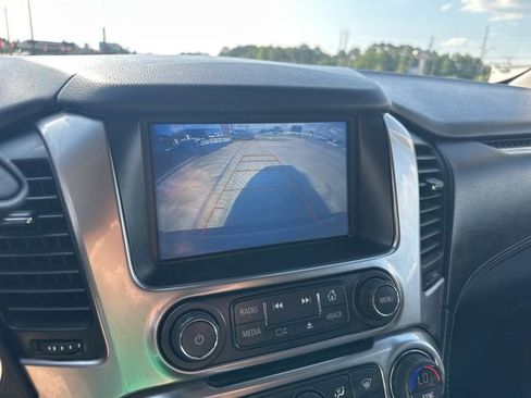 Used 2019 Chevrolet Tahoe Premier AWD/4WD image 19