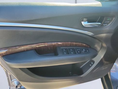 Used 2020 Acura MDX FWD image 16