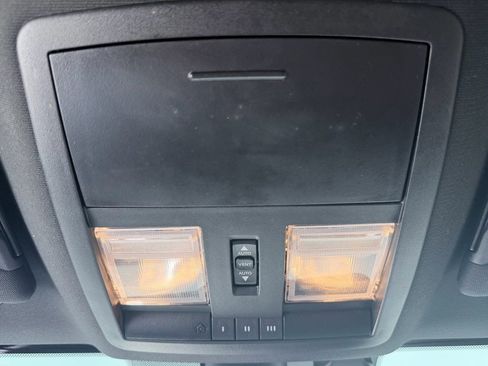 Used 2016 Dodge Challenger R/T Plus image 26