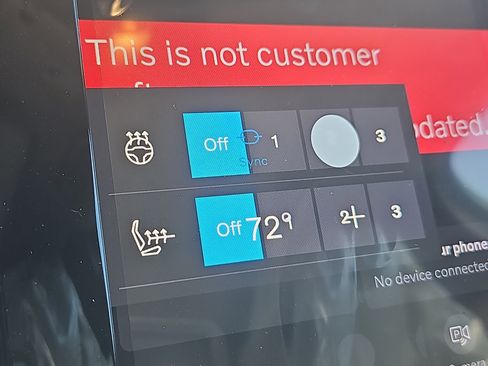 New 2026 Volvo XC40 B5 Plus w/ Protection Package Premier image 9